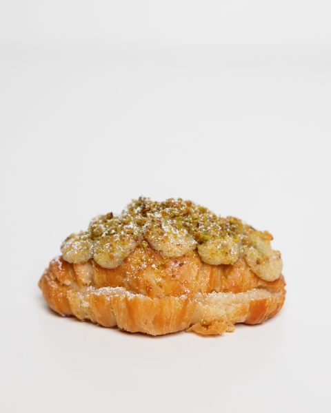 mini: pistachio croissant